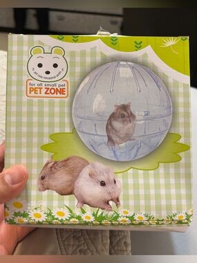 Pet Zone Hamster Ball Medium
Brand new with tags

#hamster #petzone